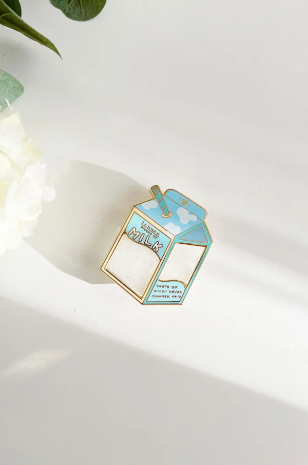 Milk Glitter liquid pin with display banner Blue | Quote Lovin’ | Eid gifts